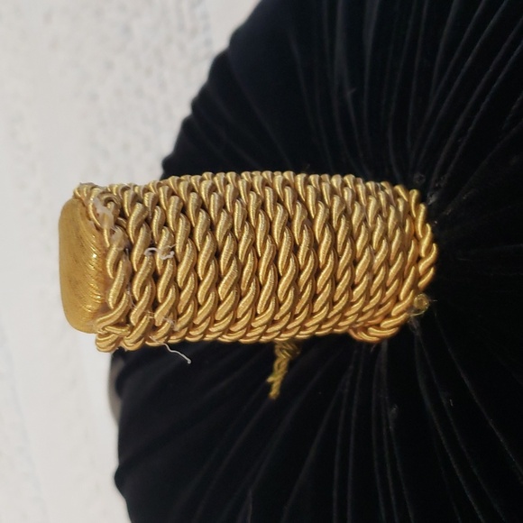 THRESHOLD VELVET LOOK DECORATIVE SHAPED PUMPKIN - Picture 4 of 5